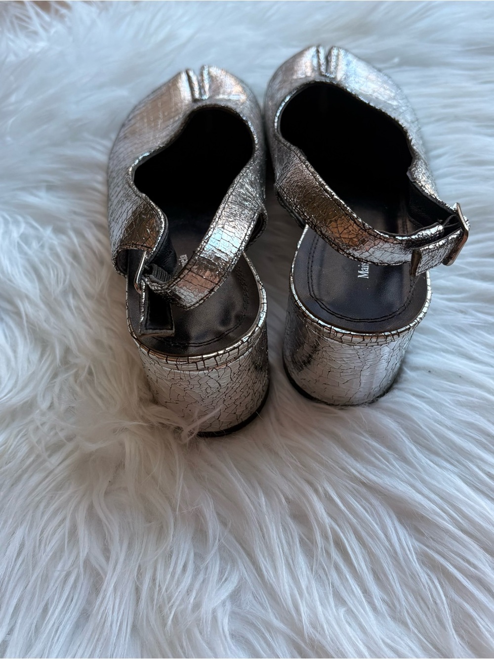 Maison Margiela silver metallic Tabis - Picture 2 of 4